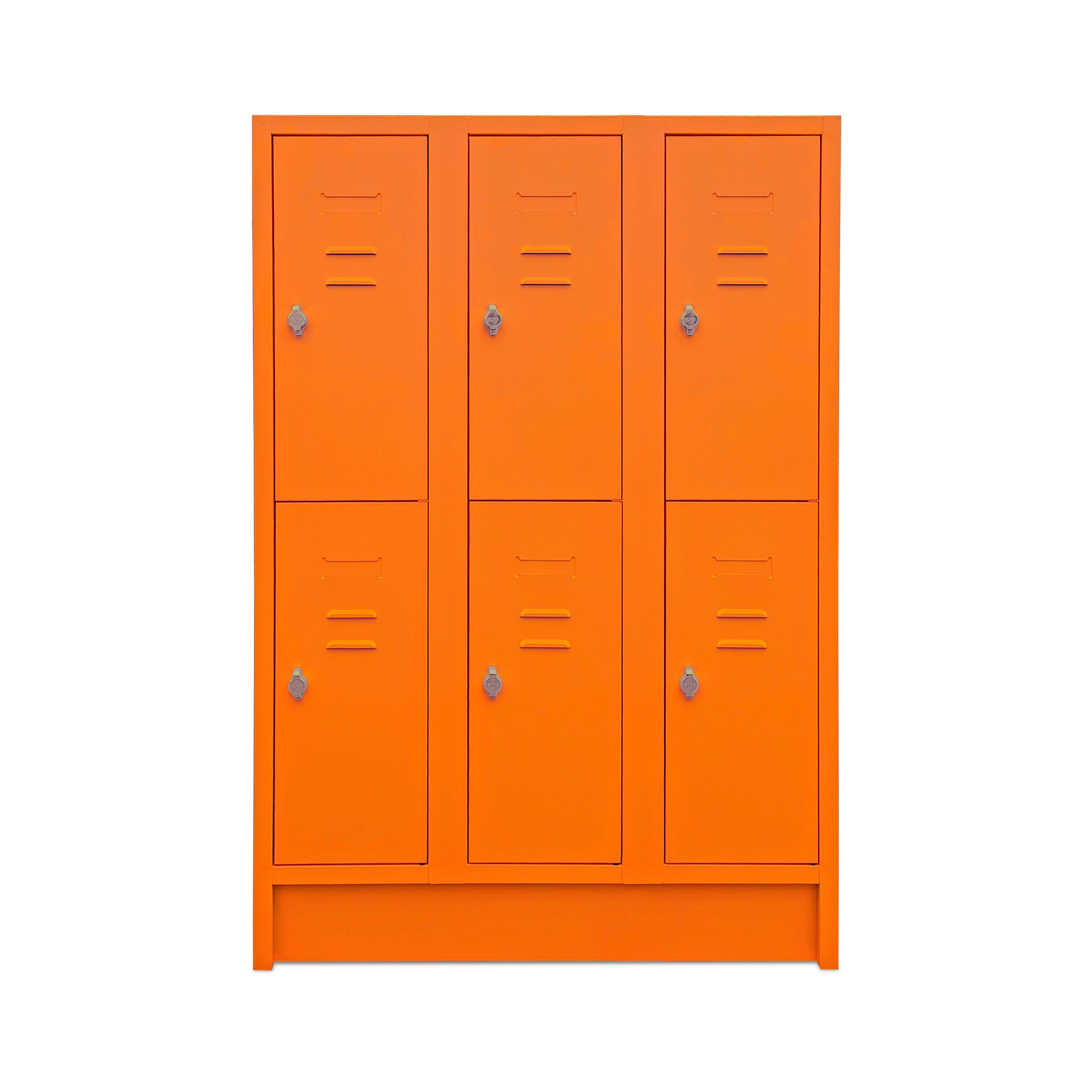 Kindergarten-Fächerspinde mit 3 Abteilen und 6 Fächern, 1400 mm hoch, Farbe Hellrotorange Farbenfr Ordnerhöhener Schul-Fächerspind mit 3 Abteilen und je 2 Fächern – 1600 mm Höhe – Hellrotorange für moderne Lernräume